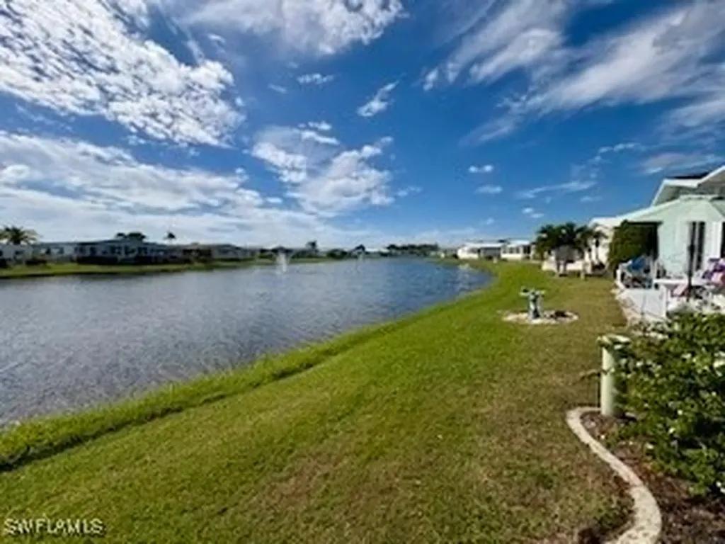 472 Sharks Point North Port FL 34287