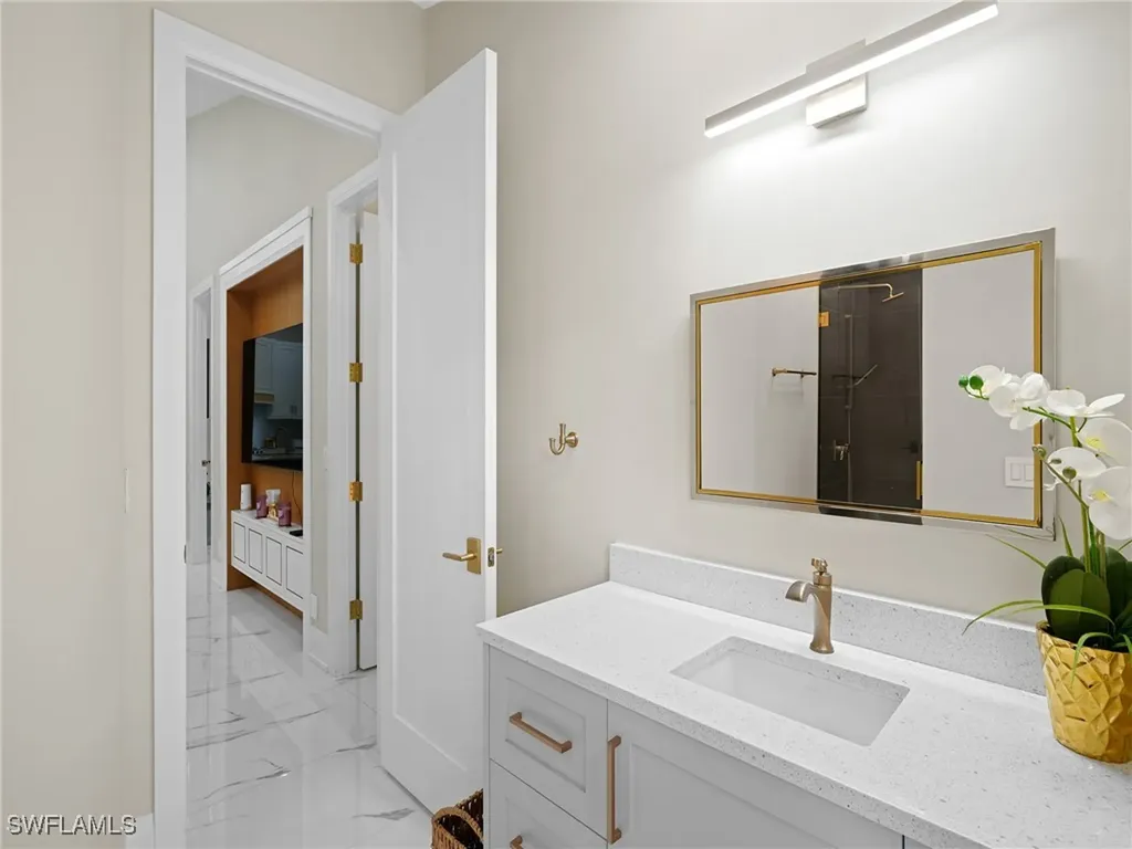2140 Harlans Run Naples FL 34105