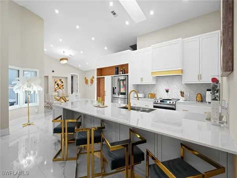 2140 Harlans Run Naples FL 34105