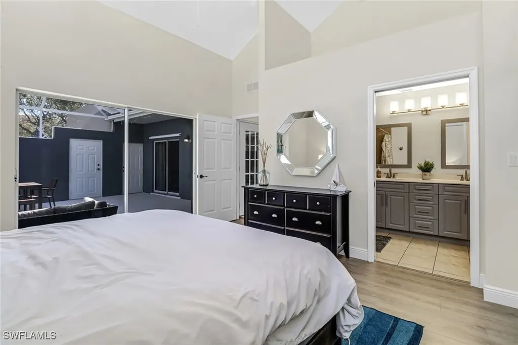 4325 Covey Circle Naples FL 34109