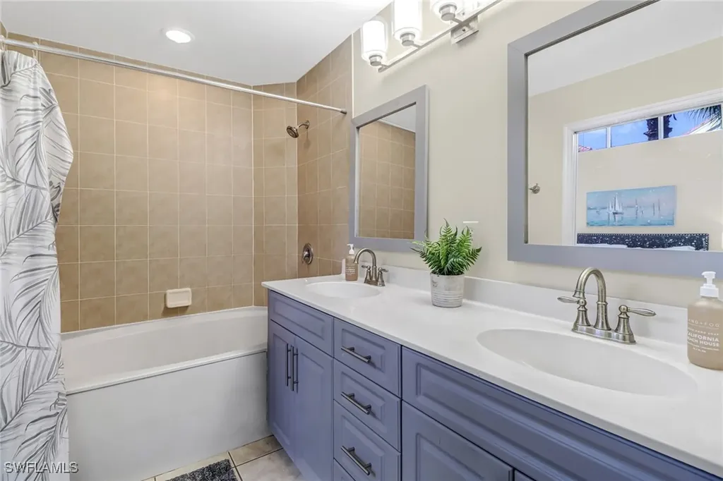 4325 Covey Circle Naples FL 34109