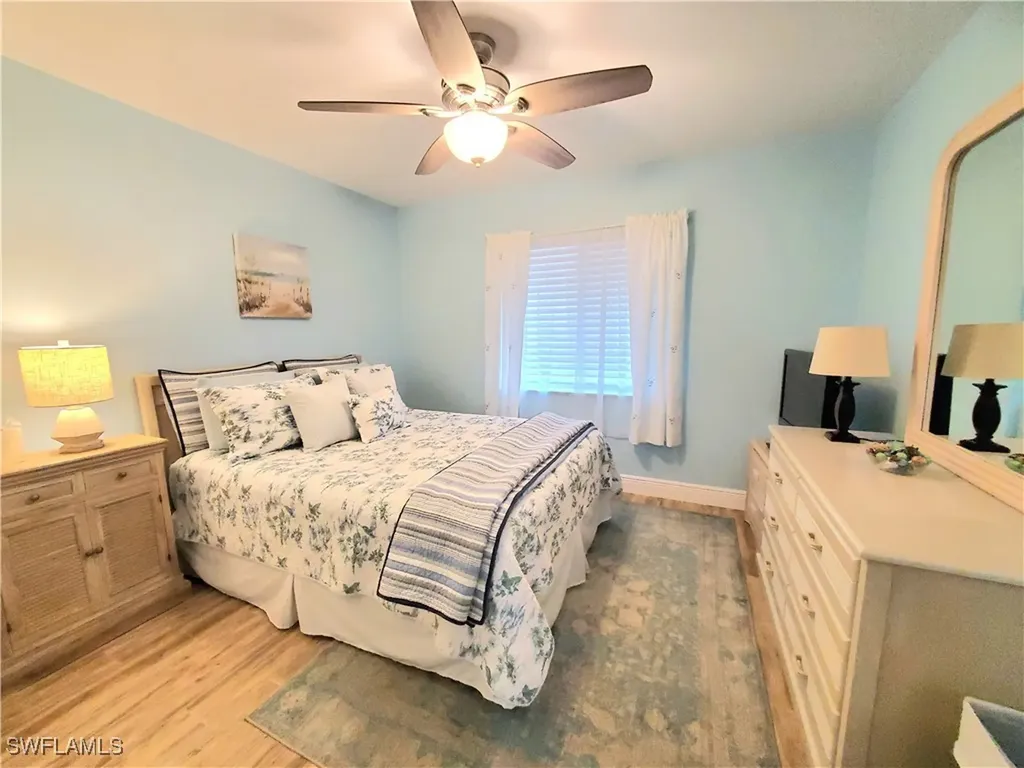 7105 Dennis Circle Naples FL 34104