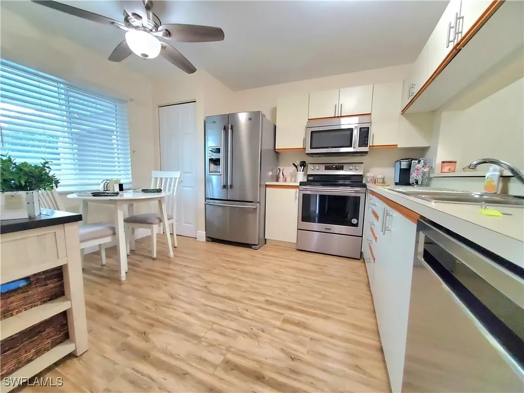 7105 Dennis Circle Naples FL 34104