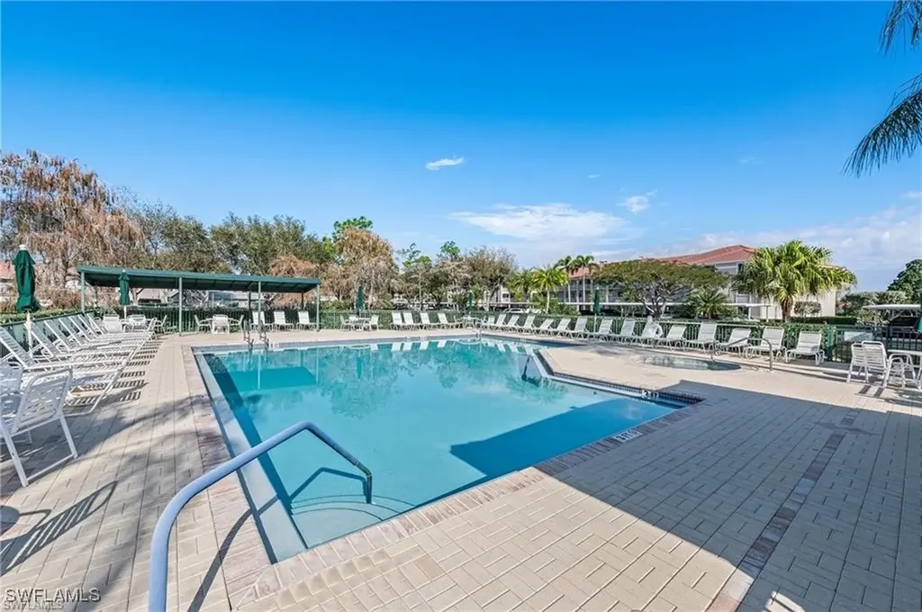 7105 Dennis Circle Naples FL 34104