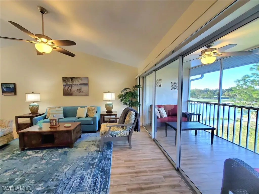 7105 Dennis Circle Naples FL 34104