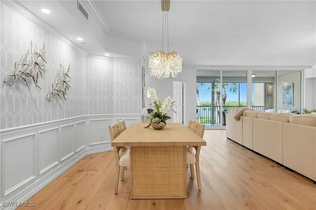 445 Dockside Drive Naples FL 34110