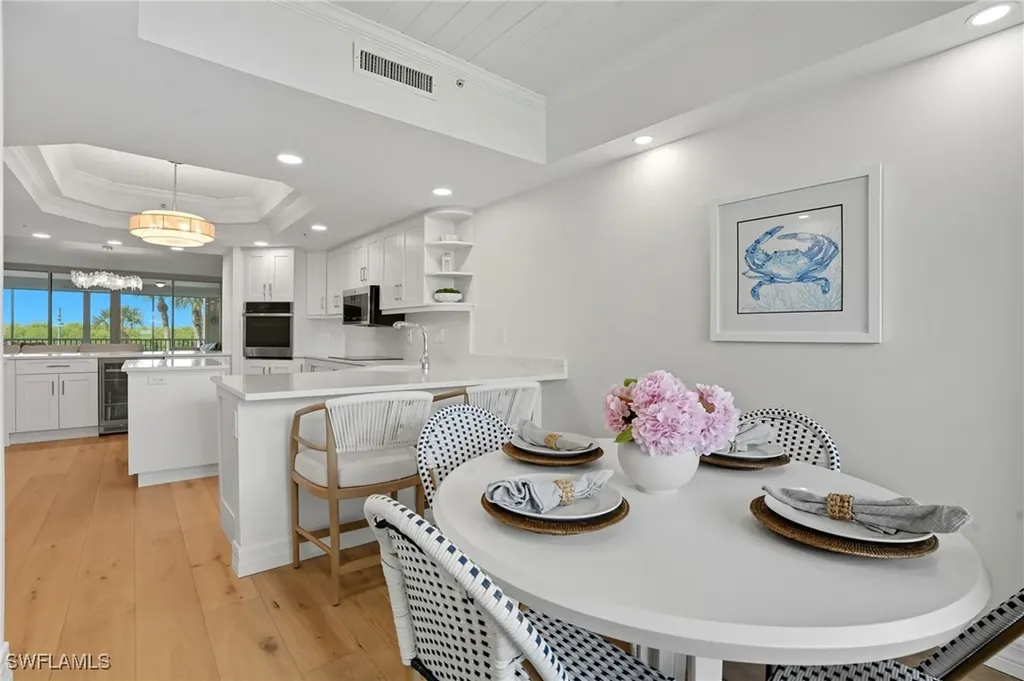 445 Dockside Drive Naples FL 34110