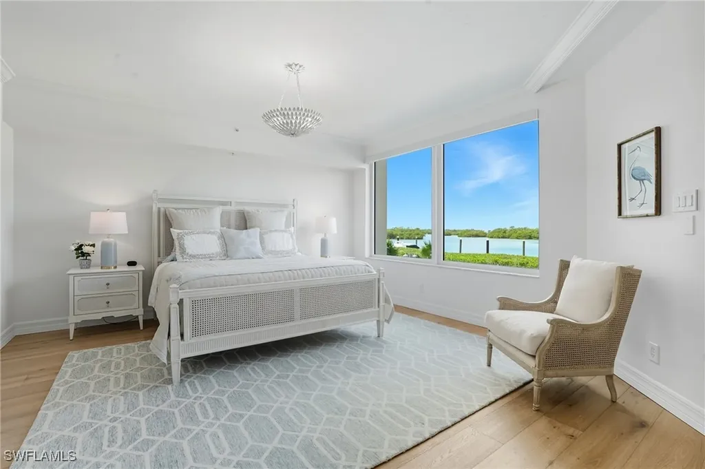 445 Dockside Drive Naples FL 34110