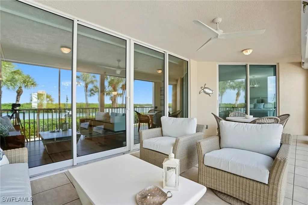 445 Dockside Drive Naples FL 34110