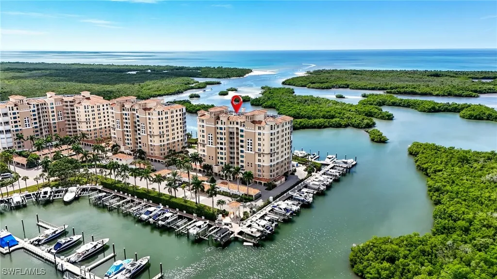 445 Dockside Drive Naples FL 34110