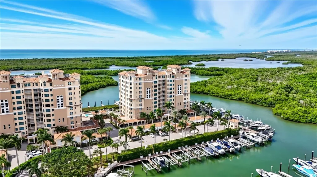 445 Dockside Drive Naples FL 34110