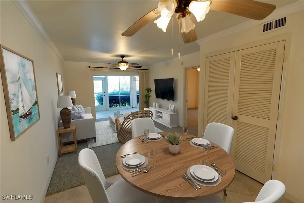 1015 Mainsail Drive Naples FL 34114