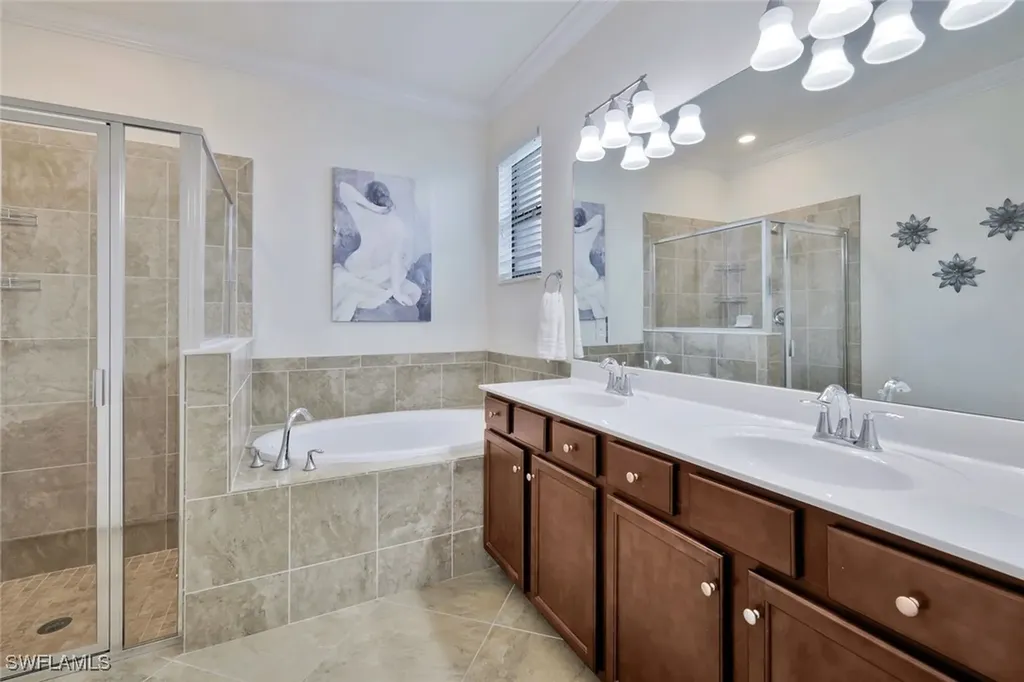 9207 Shadow Oak Lane Naples FL 34120