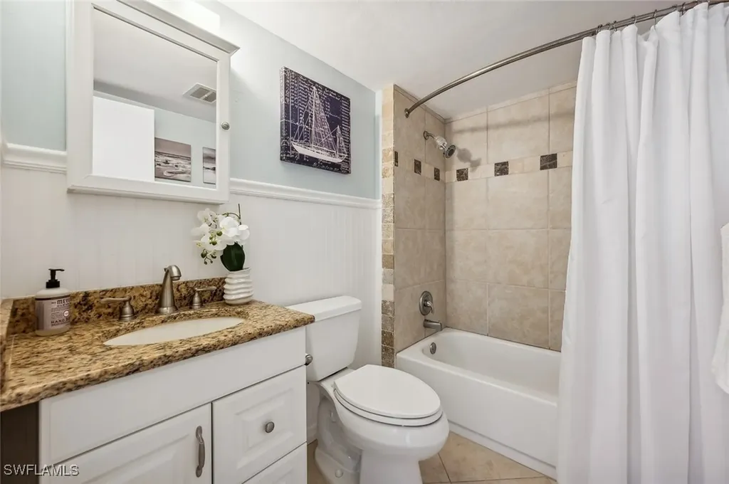 72 7th Street S Naples FL 34102