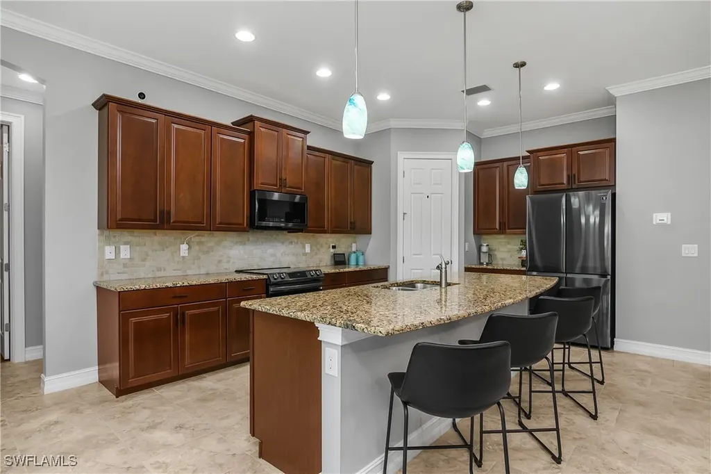 10167 Avonleigh Drive Bonita Springs FL 34135