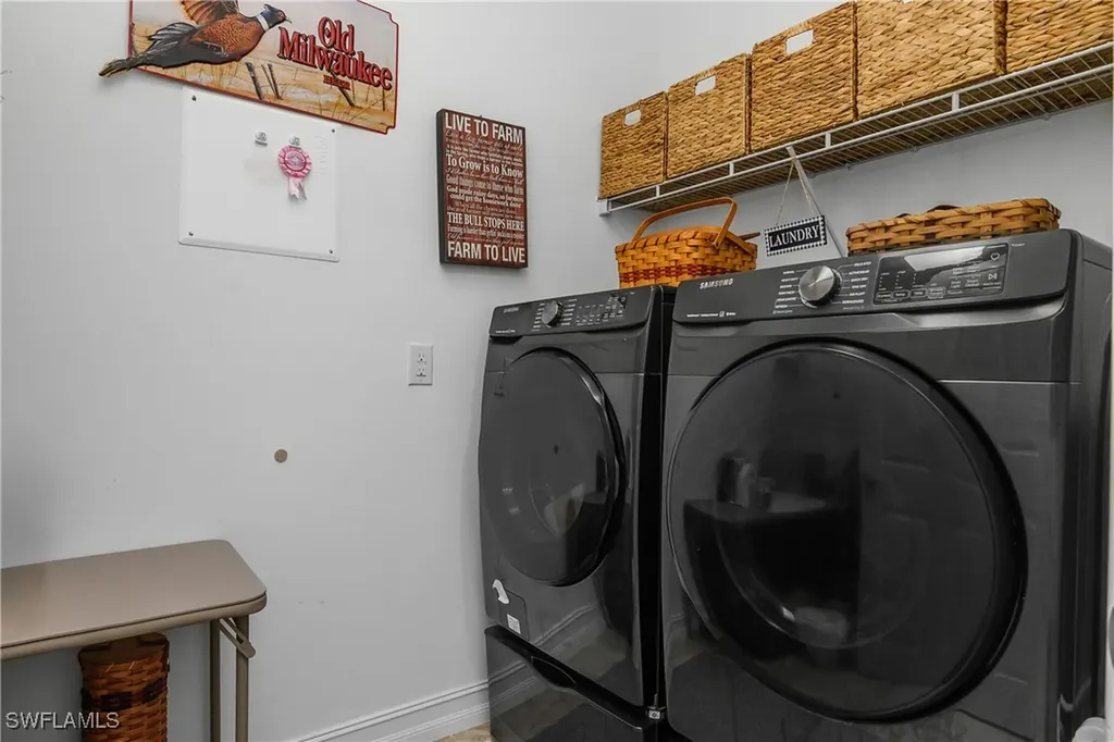 10167 Avonleigh Drive Bonita Springs FL 34135