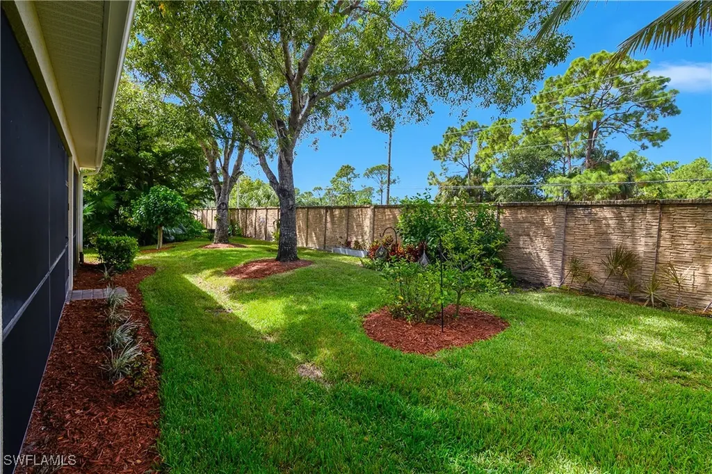 10167 Avonleigh Drive Bonita Springs FL 34135