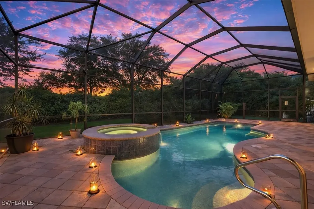 19464 La Serena Drive Estero FL 33967