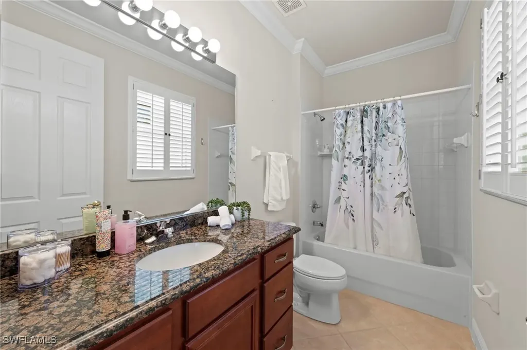 19464 La Serena Drive Estero FL 33967