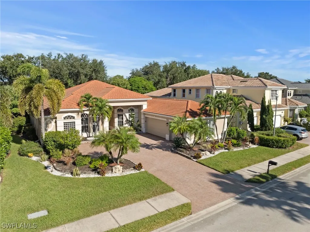 19464 La Serena Drive Estero FL 33967