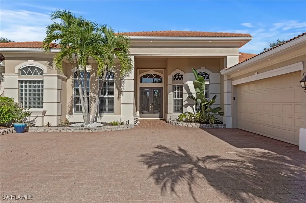 19464 La Serena Drive Estero FL 33967