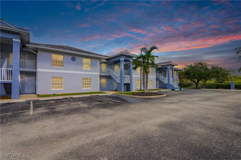 8555 Bernwood Cove Loop Fort Myers FL 33966