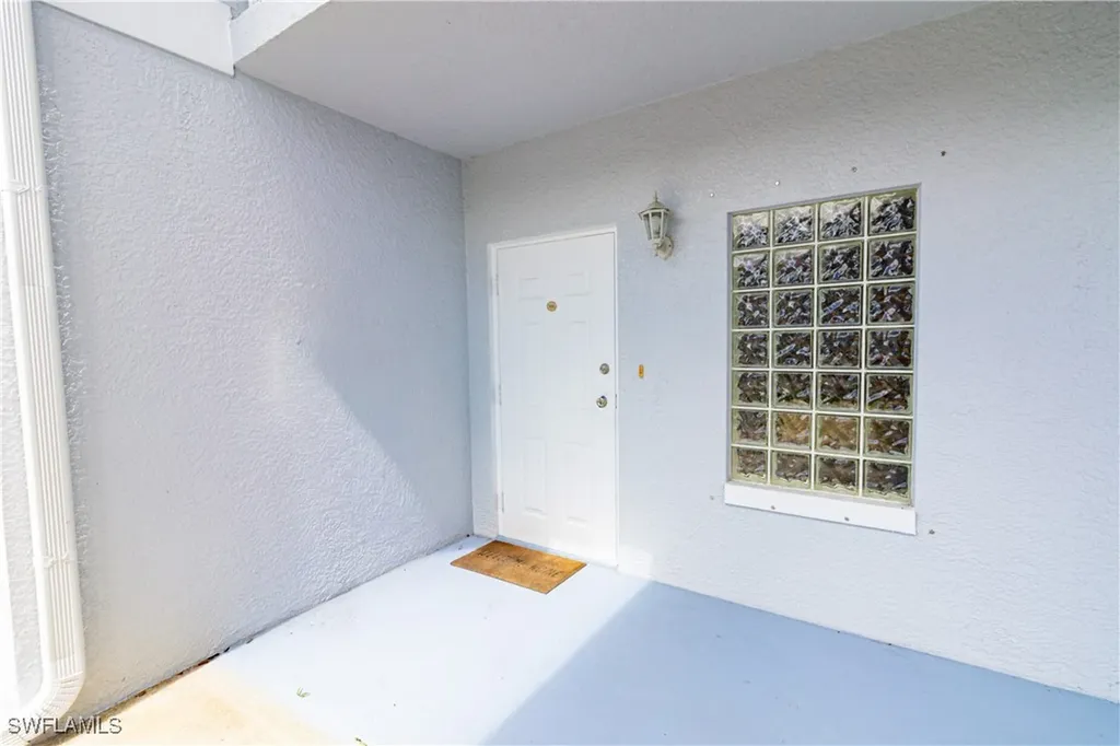 8555 Bernwood Cove Loop Fort Myers FL 33966