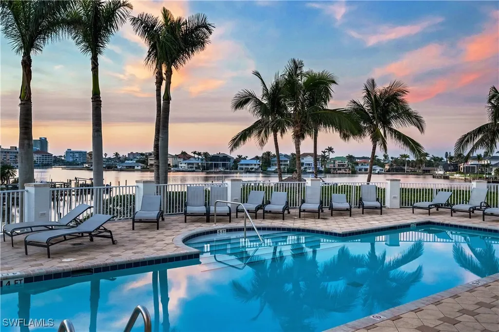 400 Flagship Drive Naples FL 34108