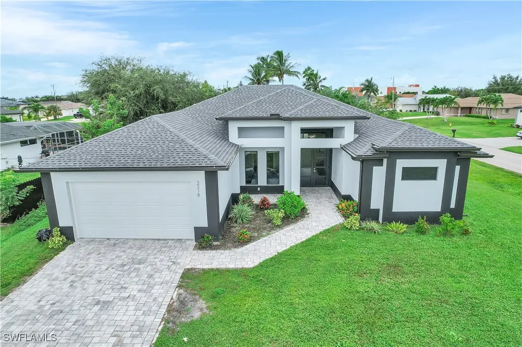 2218 SW 25th Street Cape Coral FL 33914