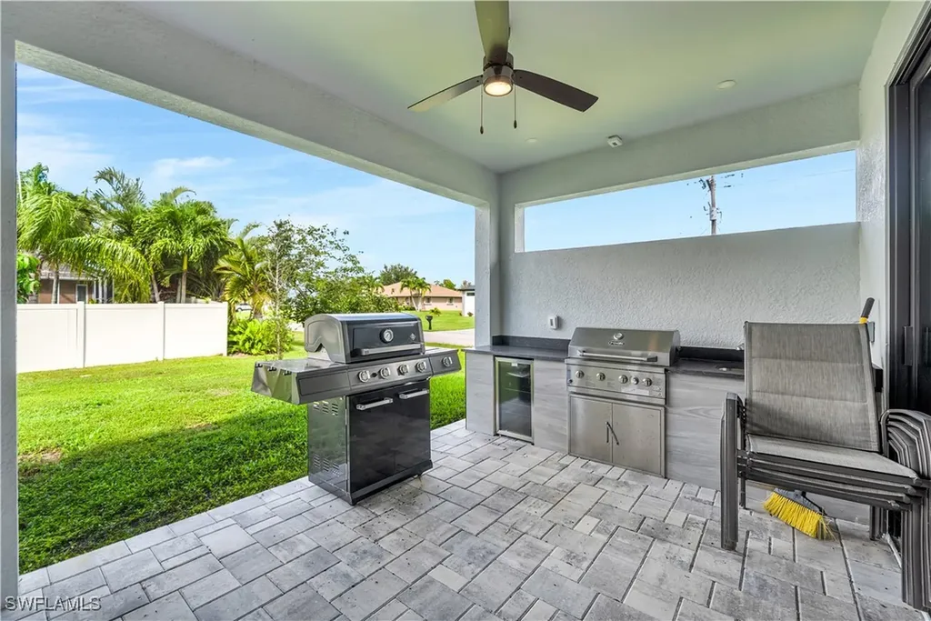 2218 SW 25th Street Cape Coral FL 33914