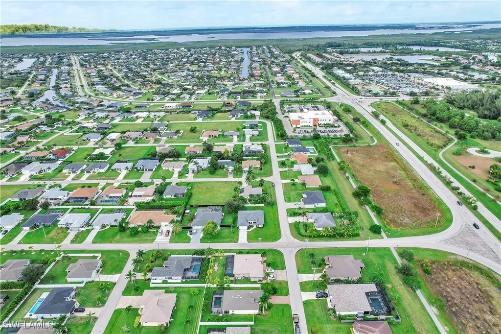 2218 SW 25th Street Cape Coral FL 33914