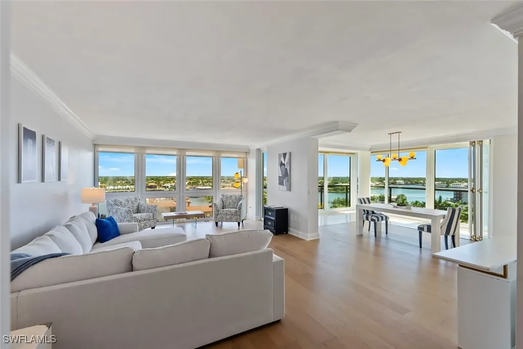 4031 Gulf Shore Boulevard N Naples FL 34103