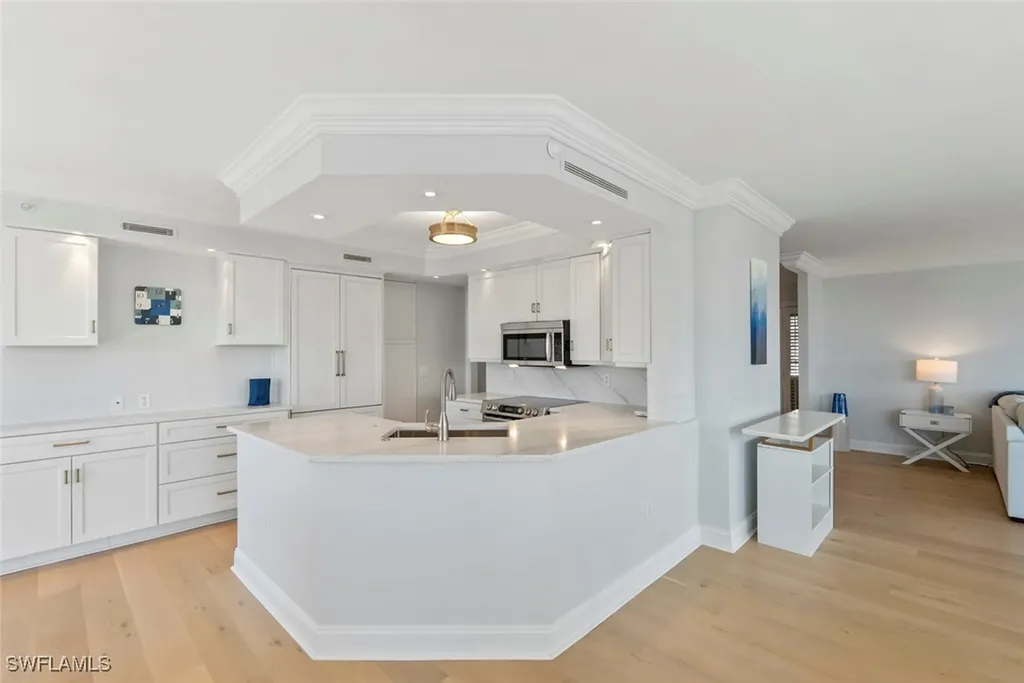 4031 Gulf Shore Boulevard N Naples FL 34103