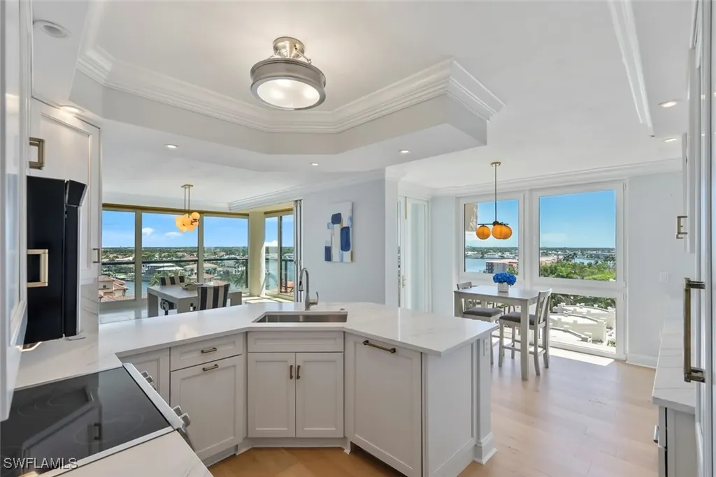 4031 Gulf Shore Boulevard N Naples FL 34103