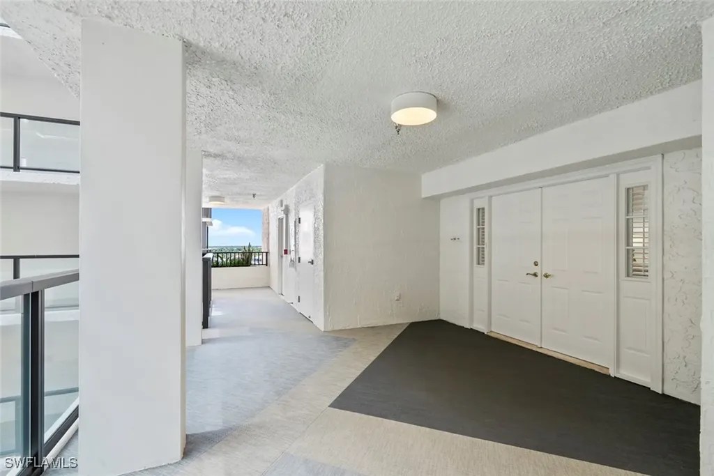 4031 Gulf Shore Boulevard N Naples FL 34103