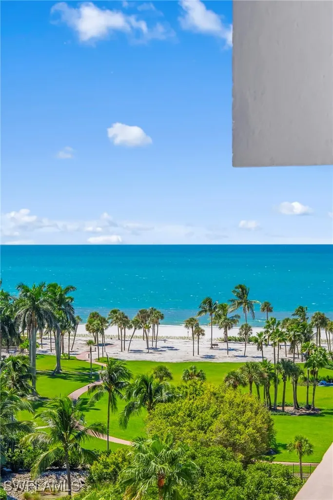 4031 Gulf Shore Boulevard N Naples FL 34103