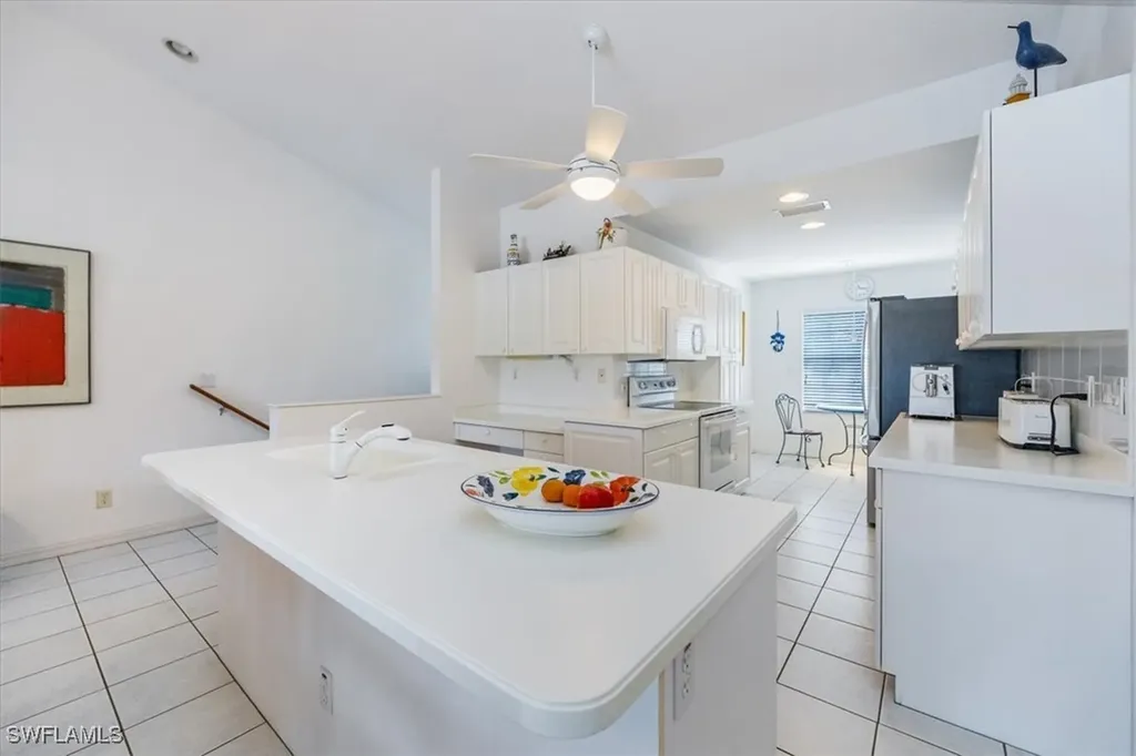 1090 Partridge Circle Naples FL 34104