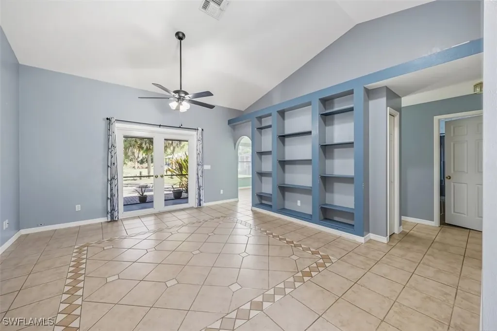 161 18th Avenue NE Naples FL 34120