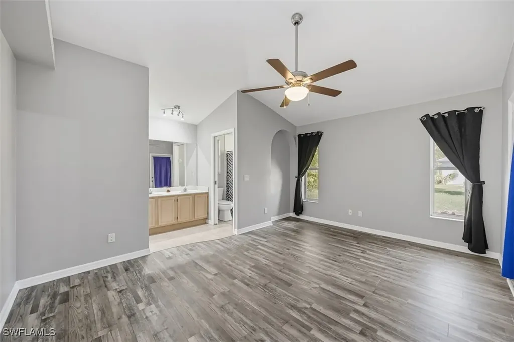 161 18th Avenue NE Naples FL 34120