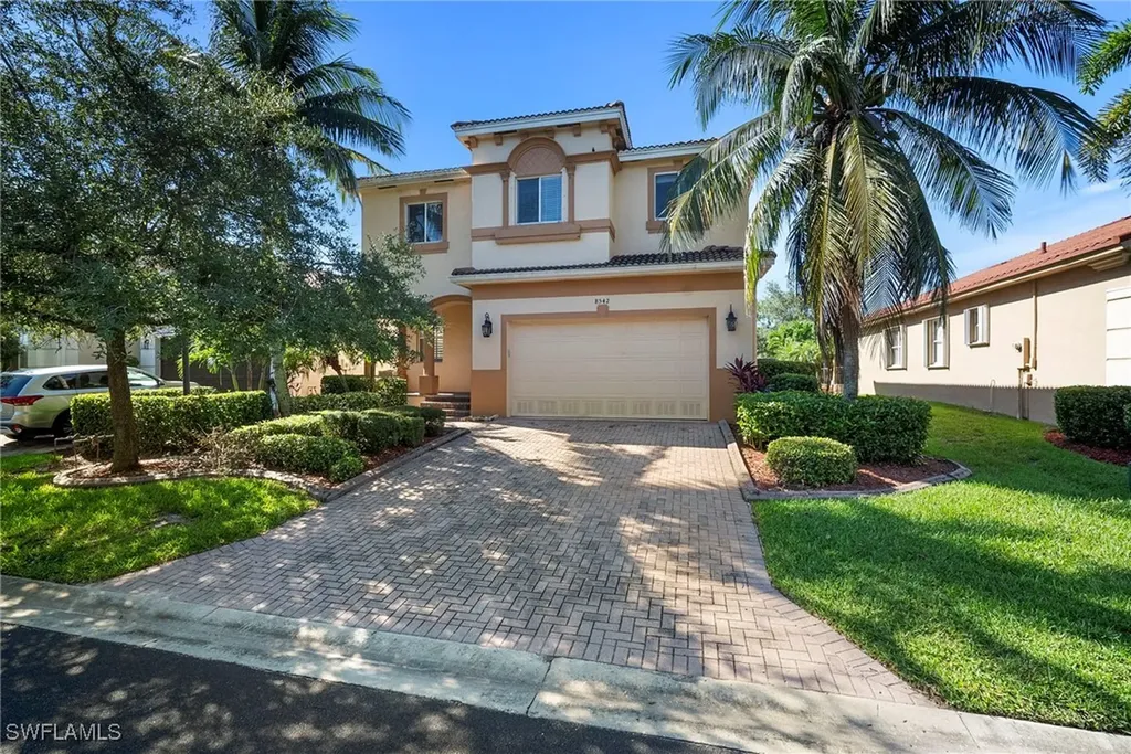 8542 Sumner Avenue Fort Myers FL 33908