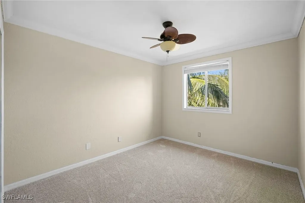 8542 Sumner Avenue Fort Myers FL 33908