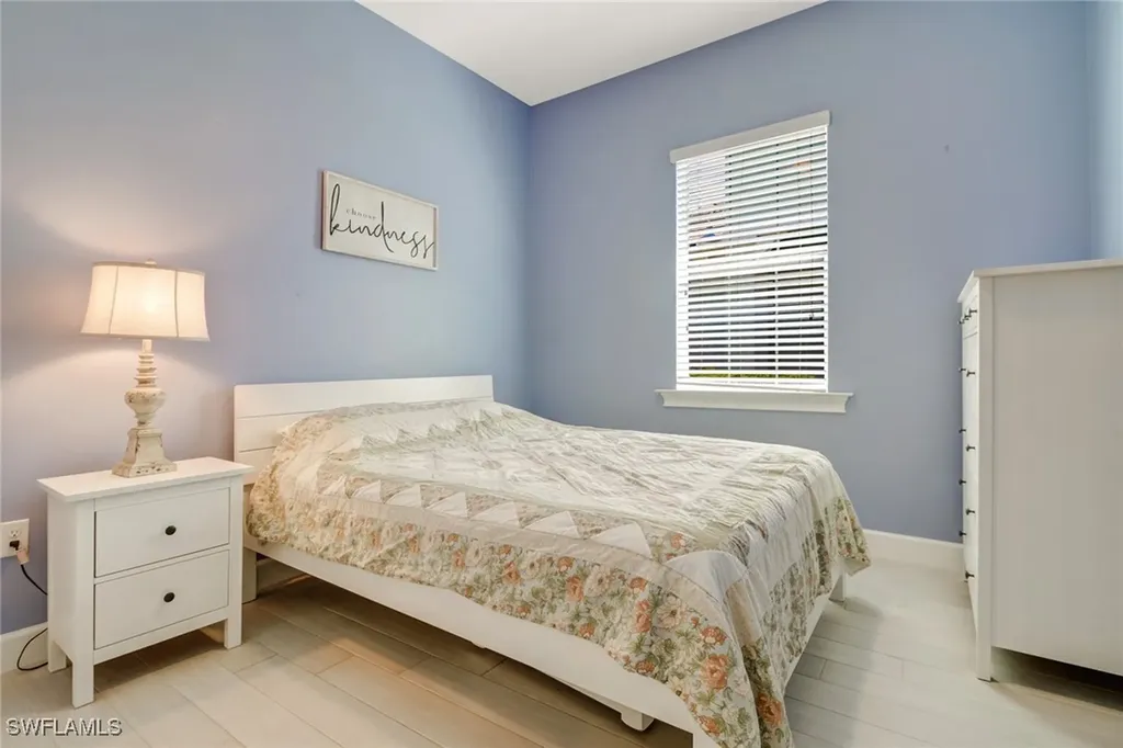 7194 Dominica Drive Naples FL 34113