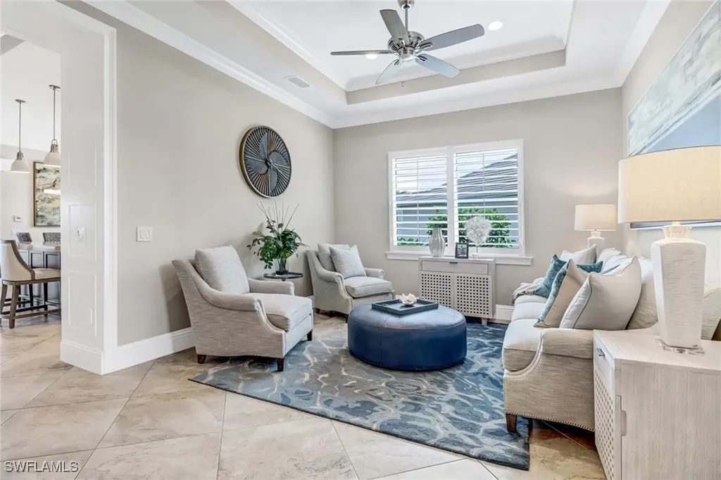 6487 Warwick Avenue Naples FL 34113