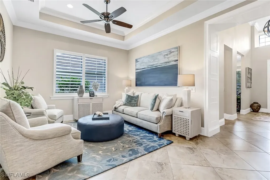 6487 Warwick Avenue Naples FL 34113