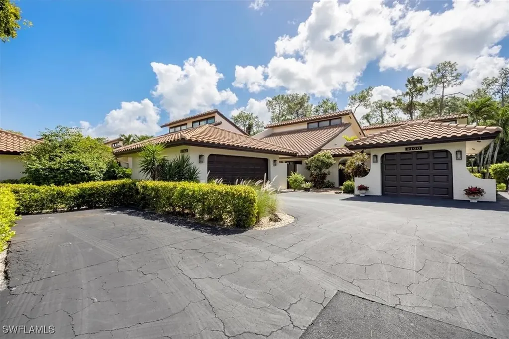 2102 Buckingham Lane Naples FL 34112