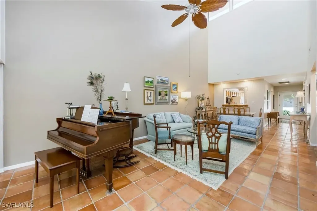 2102 Buckingham Lane Naples FL 34112