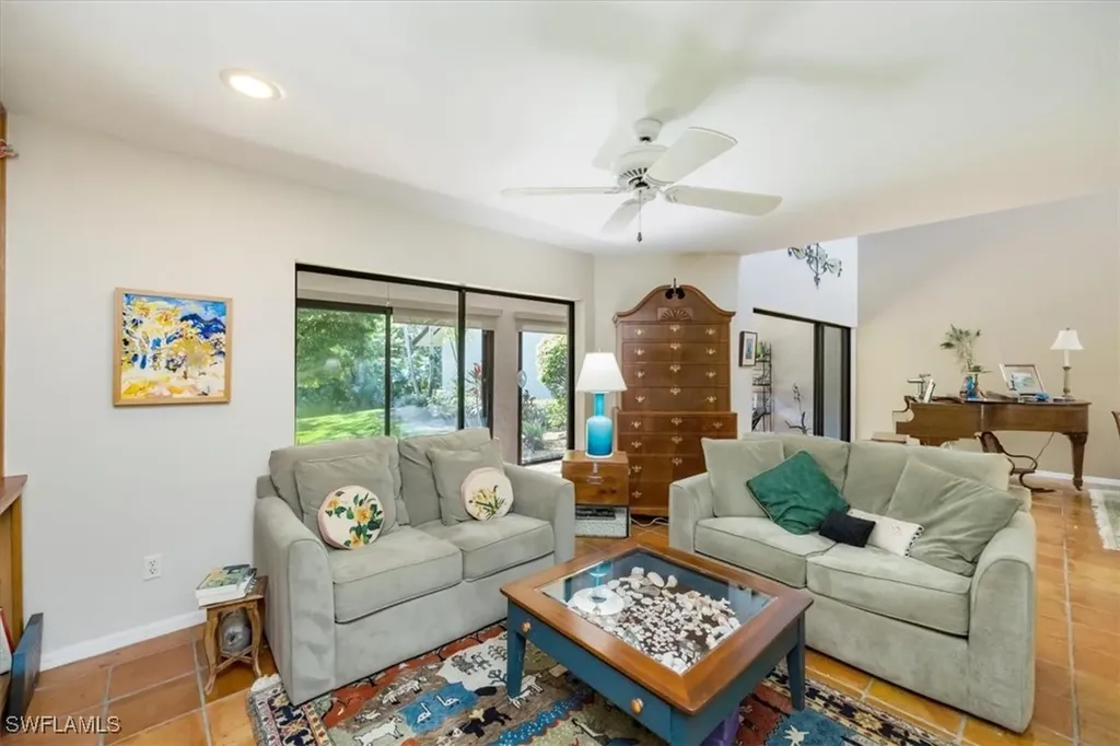 2102 Buckingham Lane Naples FL 34112