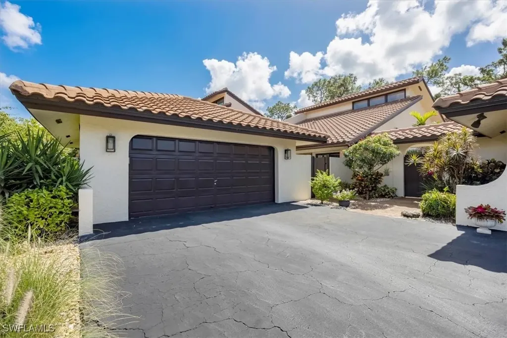 2102 Buckingham Lane Naples FL 34112