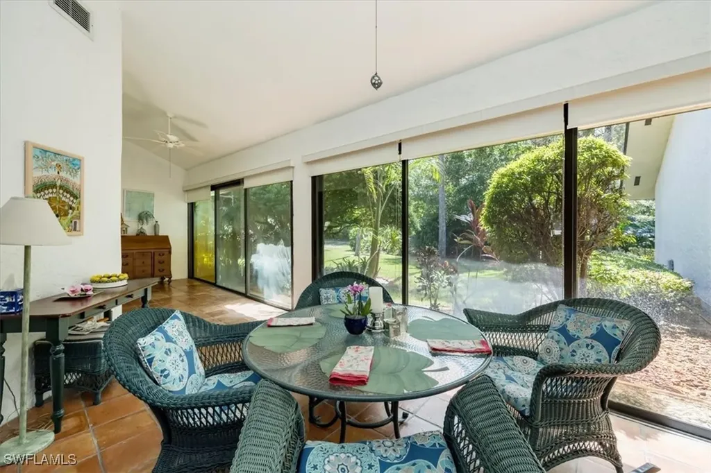 2102 Buckingham Lane Naples FL 34112