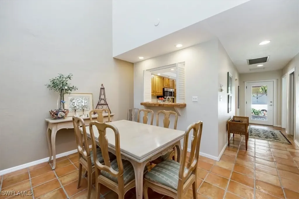 2102 Buckingham Lane Naples FL 34112